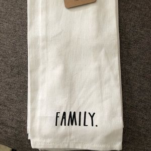 Rae Dunn dishtowel set